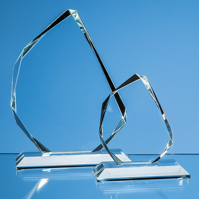 11,5CM x 9,5CM x 15MM CLEAR TRANSPARENT GLASS FACETTED ICE PEAK AWARD