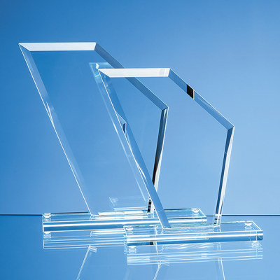 17,5CM x 15,5CM x 1CM JADE GLASS BEVELLED EDGE WING AWARD