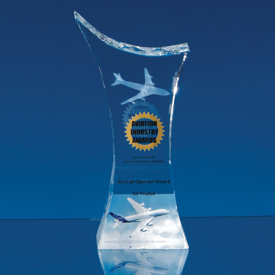 18,5CM OPTICAL CRYSTAL POINTED SLOPE AWARD