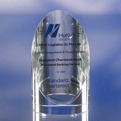 CLEAR TRANSPARENT GLASS AWARD TROPHY