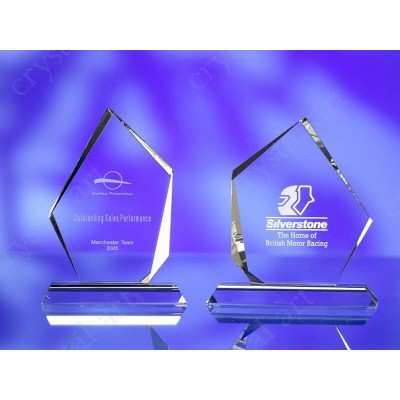 IRREGULAR GLASS AWARD TROPHY