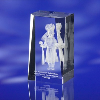 SHOWCASE GLASS AWARD TROPHY