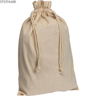 LARGE DRAWSTRING BAG MADE FROM RECYCLED COTTON in Beige