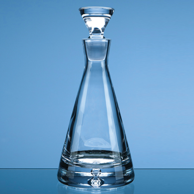 0,37LTR HANDMADE BUBBLE BASE PYRAMID DECANTER