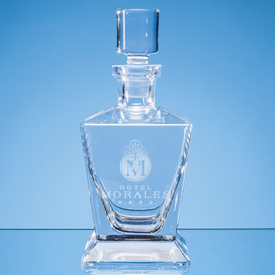 0,75LTR HANDMADE TAPERED SQUARE SPIRIT DECANTER