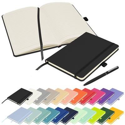 NOTES LONDON - WILSON A5 NOTE BOOK AND PEN SET in Black