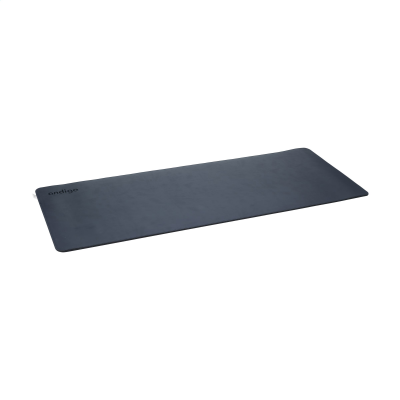 BONDED LEATHER DESKPAD in Dark Blue