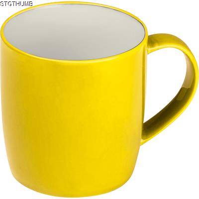 CERAMIC POTTERY MUG in Yellow