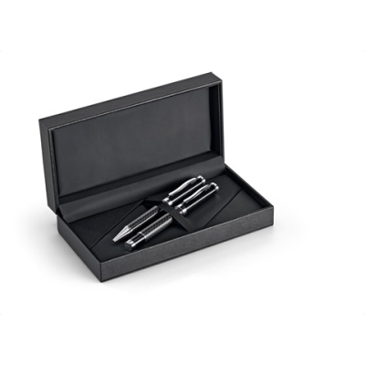 CHESS ROLLER PEN AND BALL PEN SET in Metal & Carbon Fibre with Twist Mechanism in Black