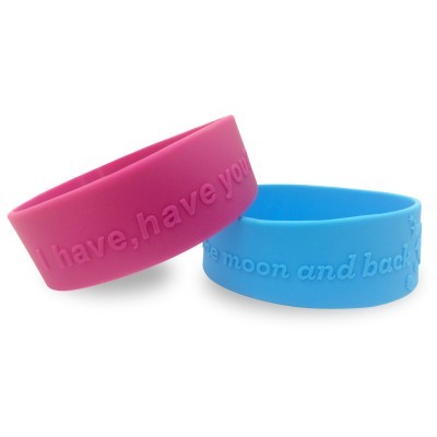 SILICON WRIST BAND EMBOSSED